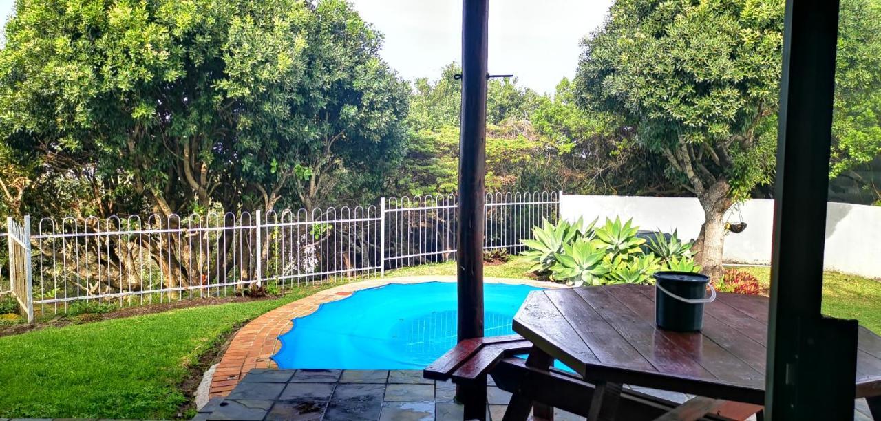 Cove View B&B East London Ngoại thất bức ảnh